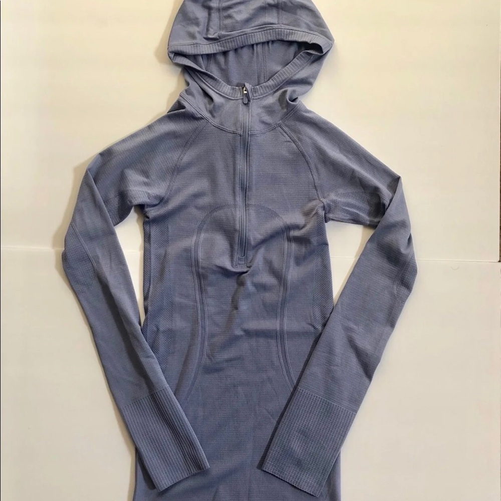 Lululemon Swiftly lavender